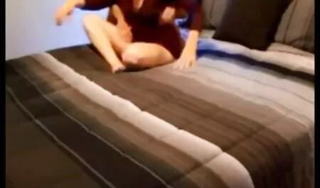 Les menottes et video porno massage chinois le vent.