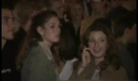 Joli Minou. porno msage