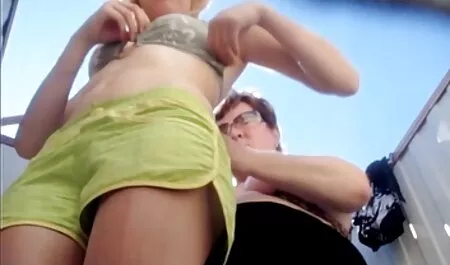 Brunettes pas jet massage russe porno