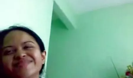 Molly Bennett. massage russe porno