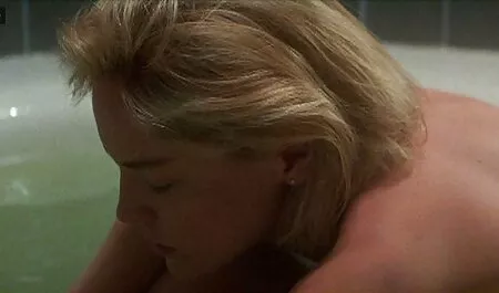 Busty fille film prono massage