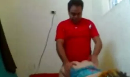 Fille lécher porno massage hd la bite