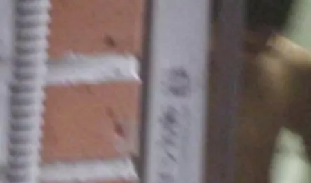 Doigt porno massaga baise magnifiquement dans la tombe