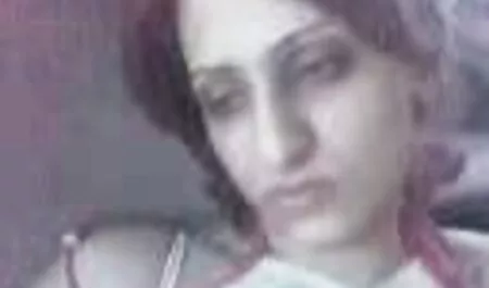 Lesbiennes à tête dirty massage porno bouclée