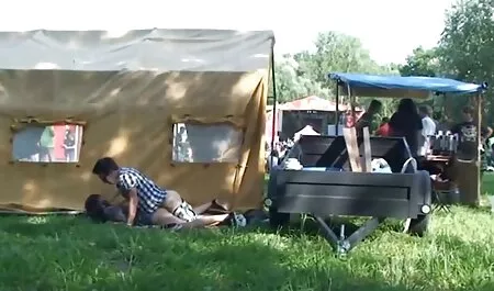 Pute qui séduit massage romantique porno vague seins