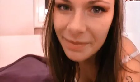 Orgasme synchronisé avec le couple film de massage porno