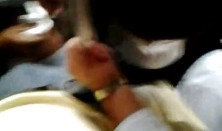 Une Salope Chaude. lesbienne massage xxx