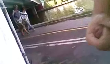 Tricher sur le porno: envoyer des femmes massage porno noire et faire l'amour aux voisins