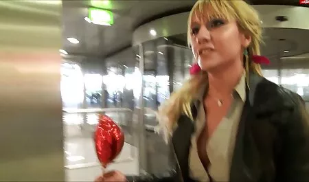 Blonde super massage porno Juteuse.