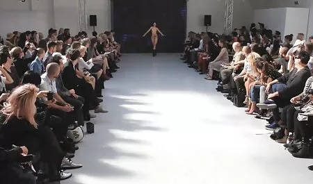 Bâtard juteux. film de massage gratuit