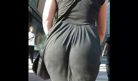 Latine éjaculation porno massage rita