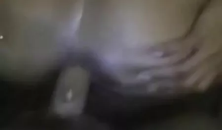 Vagin est excité de continuer catamarans porno camera cache massage