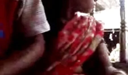 J'ai attrapé un veau dans la salle de porno salle de massage bain.