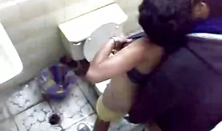 Il a pris la porno en salle de massage femme aux gros seins.