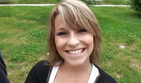 Une Blonde qui porno massage camera souffle sur vos collègues.