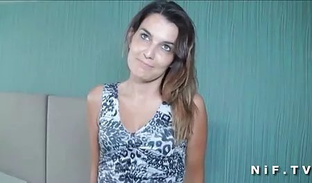 Avec une telle passion, personne ne l'a baisée longtemps. porno streaming massage