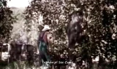 Tila Wynne 895 rita massage porno