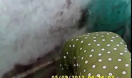 Chaussettes massage extreme porno déchirées et gâtées