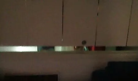 Dans le même massage porno surprise lit avec la tante capricieuse