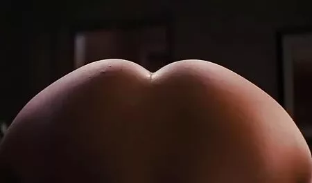 Blonde suce. massage des pieds porno