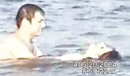 Un ami à salle de massage porno baiser