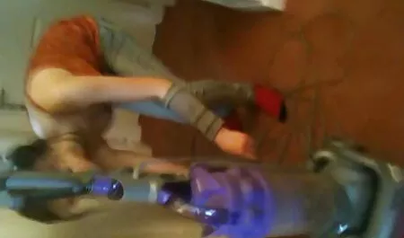 se dégourdir porno 18 massage les jambes.