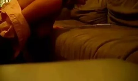 Filles tricher sur un homme porn massage gratuit marié